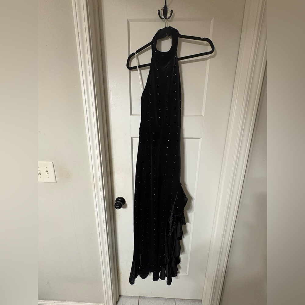 Lulus Black Velvet Halter Evening Dress with Sparkle Detailing